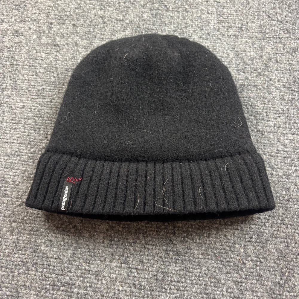 PATAGONIA Black Wool Blend Cuffed Beanie Winter Hat One Size Fits Most - Picture 3 of 6